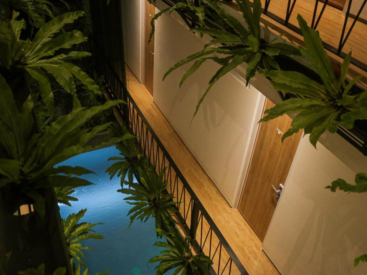 Rion Hostel Bogor Exterior foto